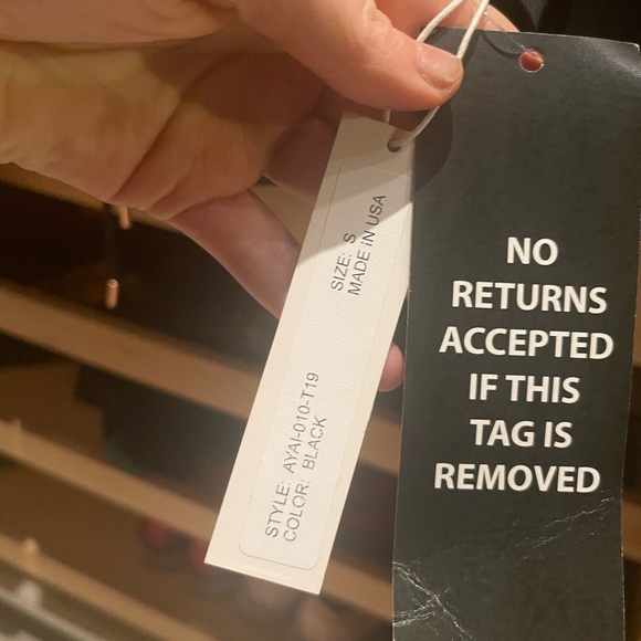 AYAI Neva Top Black NWT S - Picture 13 of 14